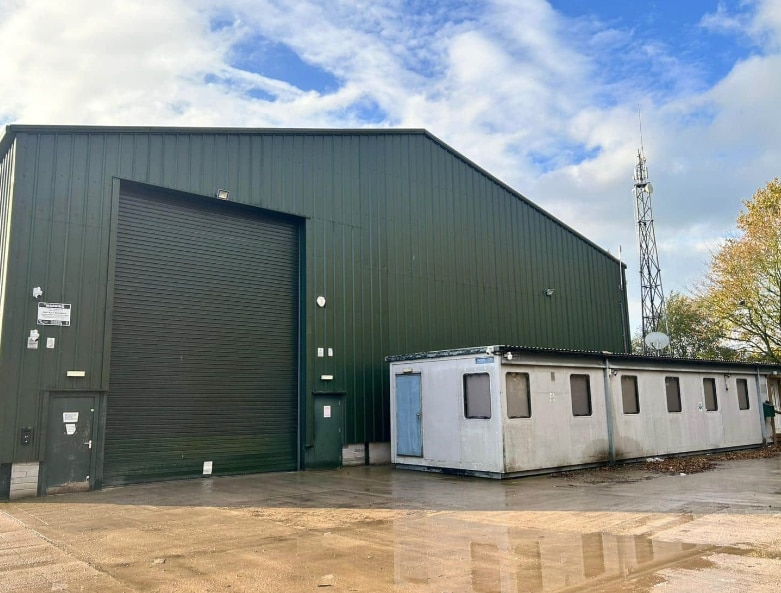 Appleby Magna, Swadlincote to rent Building Photo- Image 1 of 12