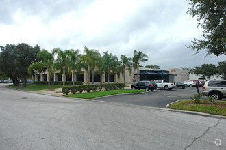 11207 Blue Heron Blvd, Saint Petersburg, FL for rent Building Photo- Image 1 of 7