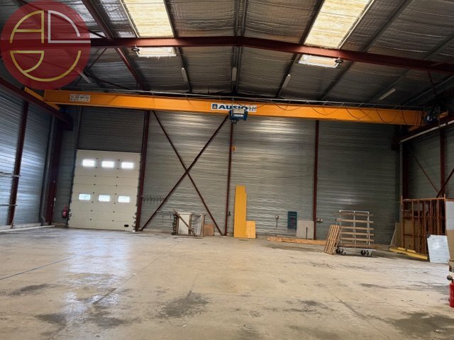 Industrial in Plaisance-du-Touch for sale - Interior Photo - Image 2 of 9