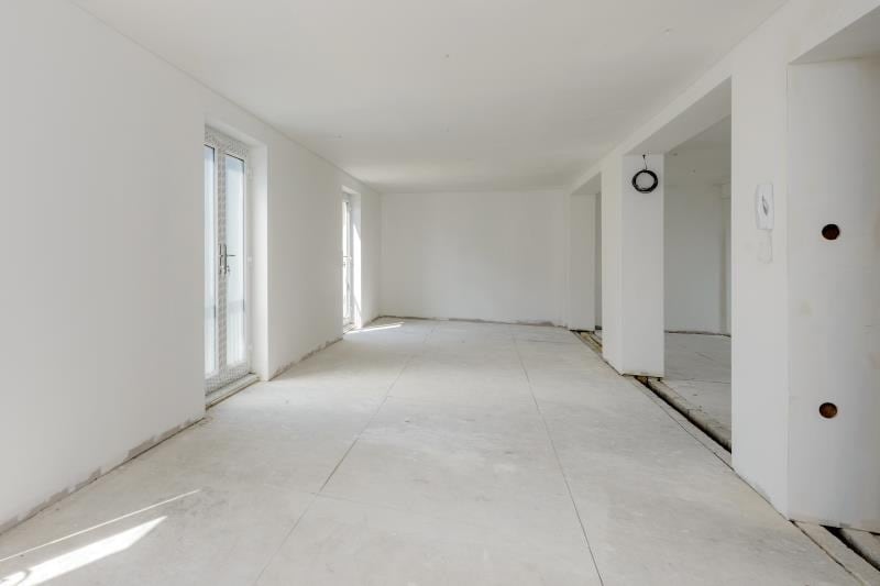 191a Uxbridge Rd, London to rent - Interior Photo - Image 3 of 4