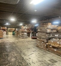 76 Progress Dr, Stamford, CT to rent Interior Photo- Image 2 of 3