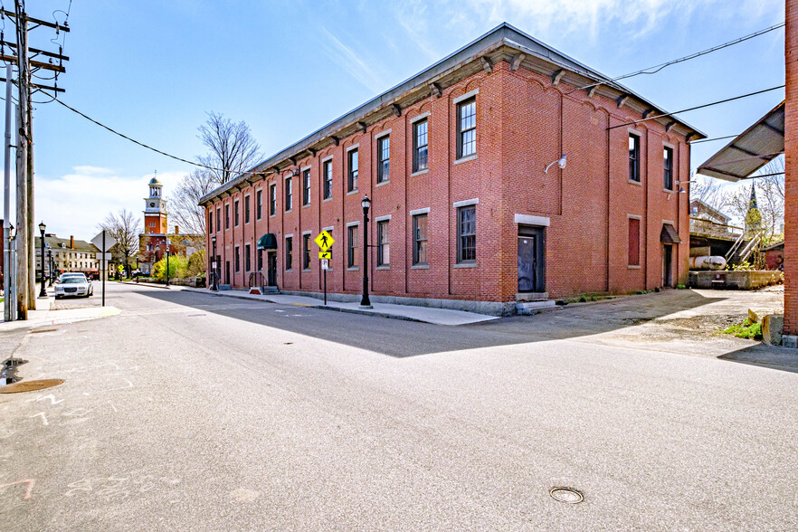 12 Lincoln St, Biddeford, ME for sale - Building Photo - Image 1 of 1