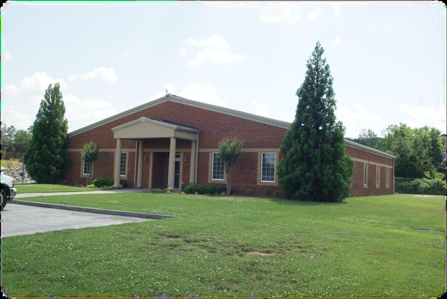 457 Industrial Dr, Rockmart, GA for sale - Primary Photo - Image 1 of 1