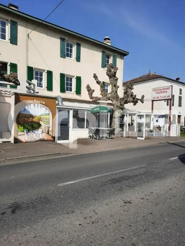 Vente Local d'activités 200 m²