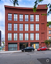 87-89 Grand St, Brooklyn, NY for rent Primary Photo- Image 1 of 8