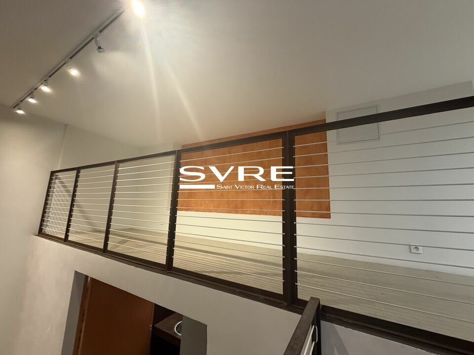 Office in Marseille to rent Building Photo- Image 1 of 10