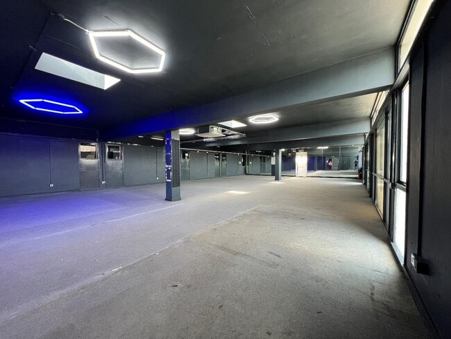 More details for 280 Victoria Rd, Stoke On Trent - Retail to Rent