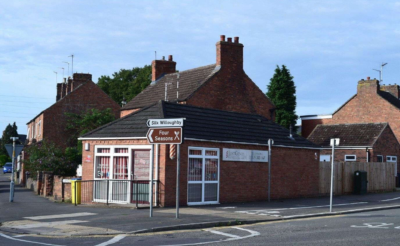 1 London Rd, Sleaford for sale Building Photo- Image 1 of 1