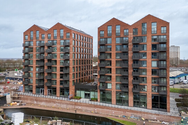 More details for Glasswater Locks, Birmingham - Retail to Rent