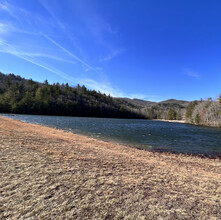 Mountain Stream Road, Spruce Pine, NC for sale Primary Photo- Image 1 of 1