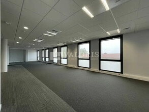 55 Avenue Paul Krüger, Villeurbanne to rent Interior Photo- Image 1 of 6