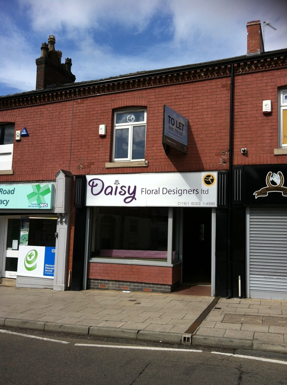 336 Ashton Rd, Oldham for sale Building Photo- Image 1 of 1