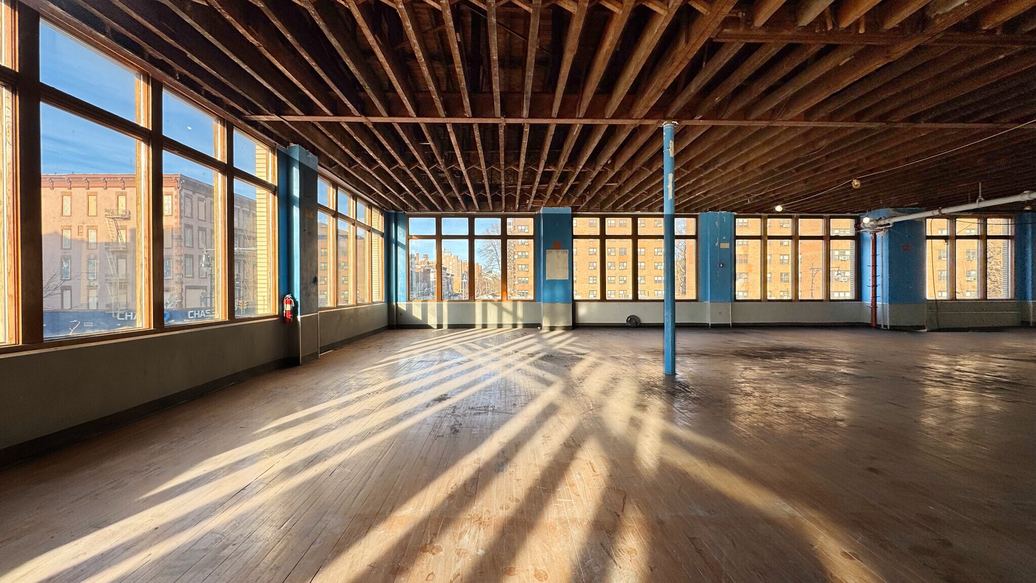 1915 Third Ave, New York, NY to rent Interior Photo- Image 1 of 2