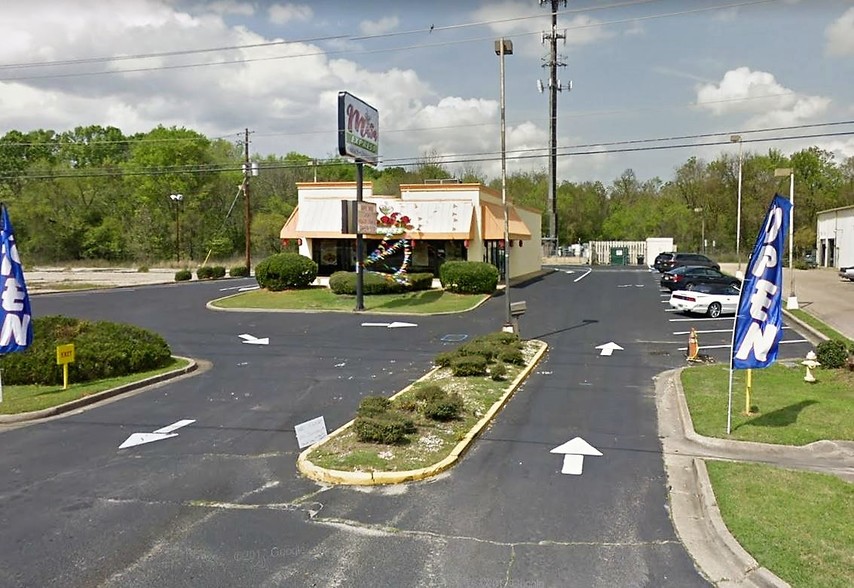 2217 E South Blvd, Montgomery, AL for sale - Building Photo - Image 1 of 1