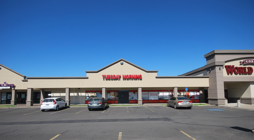 1003-1011 Valley River Way, Eugene, OR for rent - Building Photo - Image 3 of 13