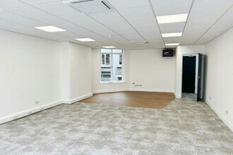 149 Fleet St, London to rent Interior Photo- Image 2 of 3