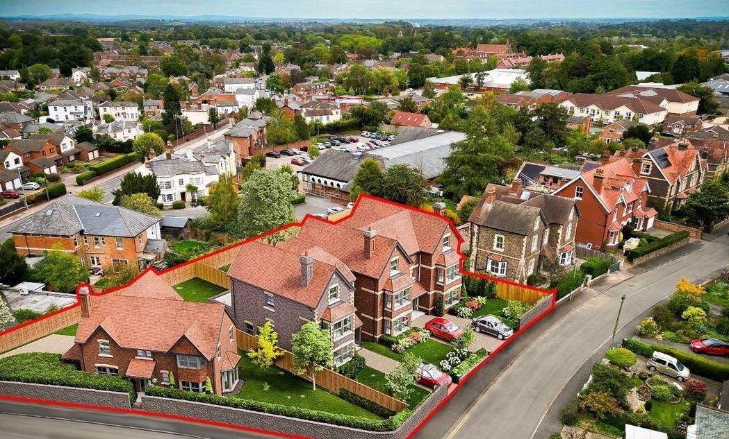 Land adjacent to 25 Victoria Park Rd, Malvern for sale Primary Photo- Image 1 of 1