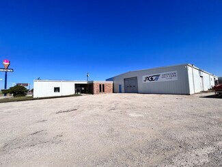 More details for 229 S Henry Hynds Expy, Van Alstyne, TX - Office, Industrial for Rent