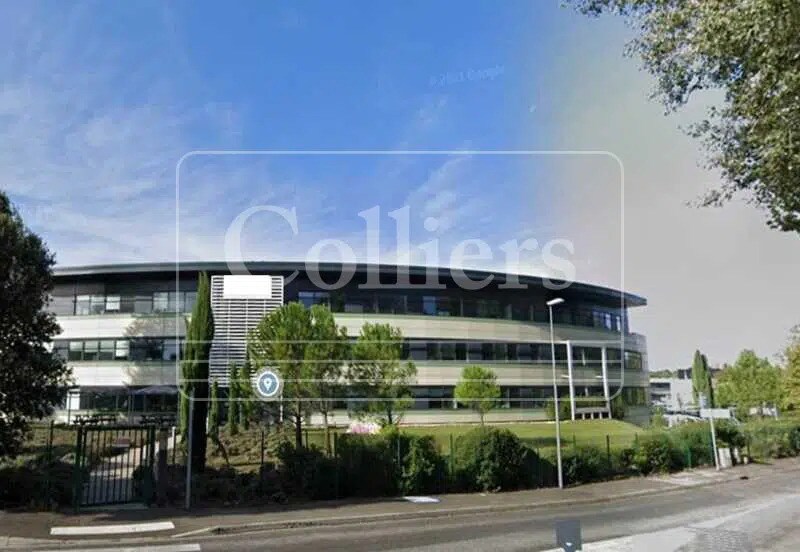 Co-working Space in Aix-en-Provence to rent Building Photo- Image 1 of 2