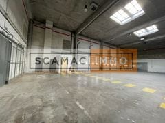 Industrial in Paris to rent - Interior Photo - Image 2 of 11