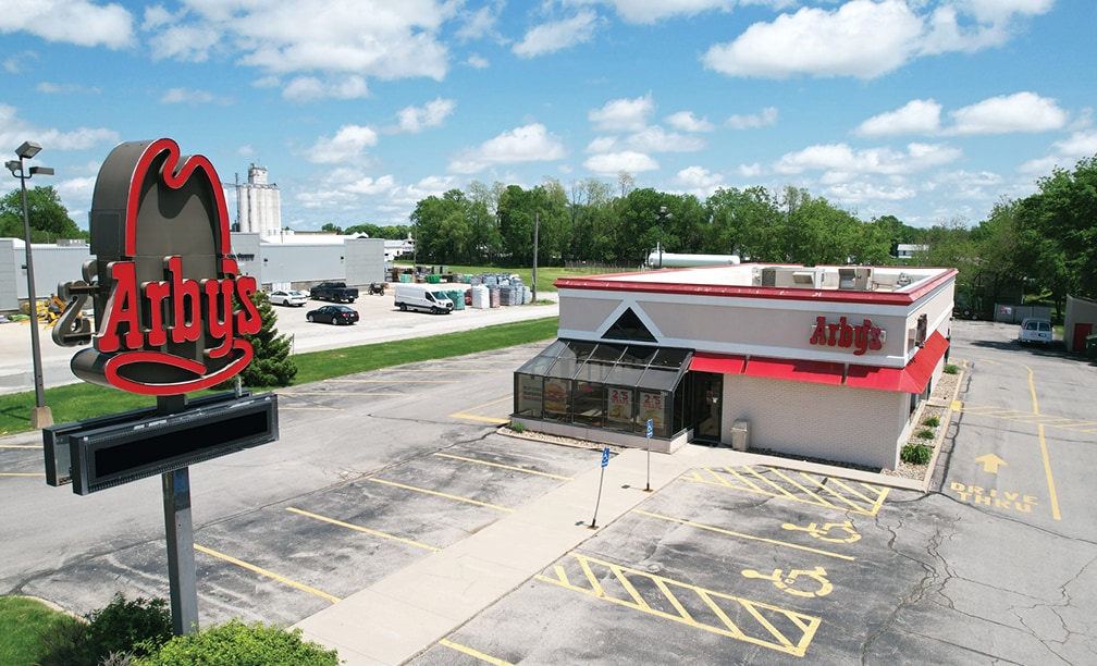 408 N Jefferson Way, Indianola, IA for sale Building Photo- Image 1 of 1