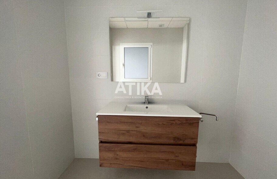 Industrial in Ontinyent to rent - Interior Photo - Image 3 of 33