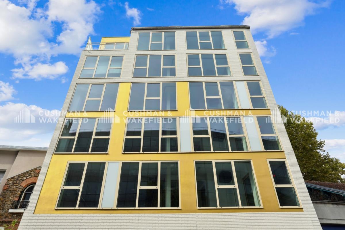77 Rue Jean Bleuzen, Vanves for sale Building Photo- Image 1 of 15