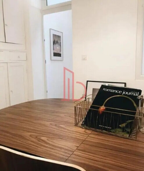 Office in Bordeaux to rent - Interior Photo - Image 2 of 5