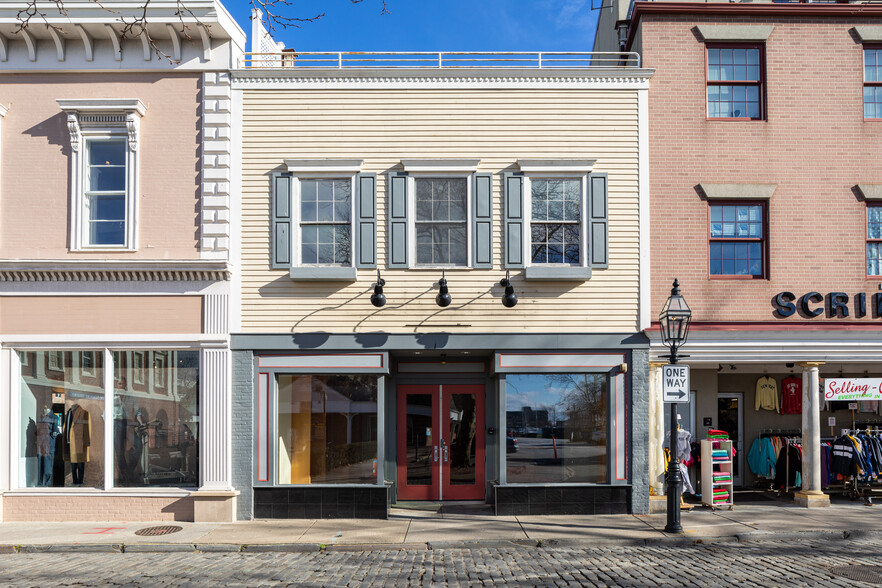 130 Thames St, Newport, RI for sale - Building Photo - Image 1 of 1