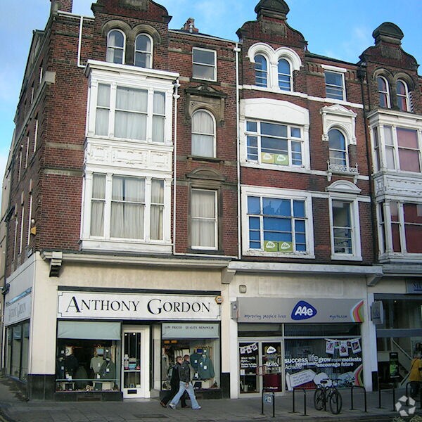 82-84 Westborough, Scarborough for sale Primary Photo- Image 1 of 1