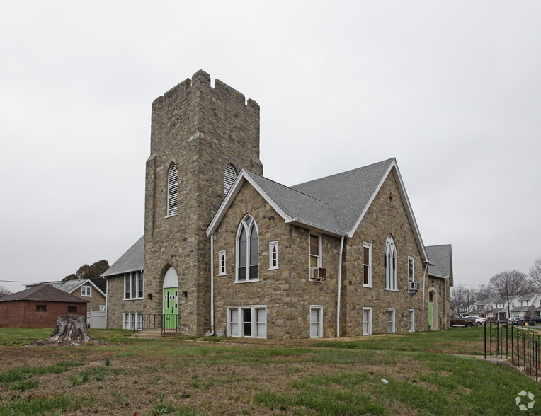 15 E Roland Rd, Brookhaven, PA for sale - Building Photo - Image 3 of 30