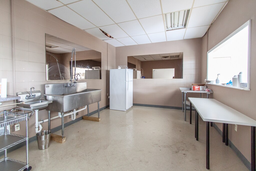 2900 Waverly Pky, Opelika 36801 Speciality for Sale