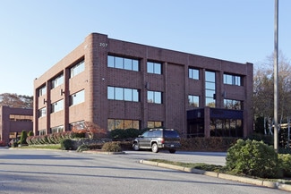 More details for 207 Quaker Ln, West Warwick, RI - Office for Rent