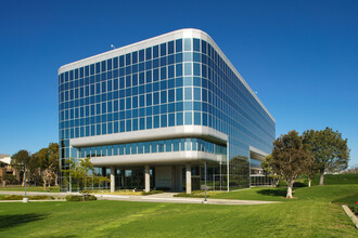 15000 Aviation Blvd, Hawthorne, CA for rent Building Photo- Image 1 of 13