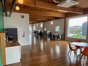 11 NE Martin Luther King Jr. Blvd, Portland, OR to rent Interior Photo- Image 2 of 4