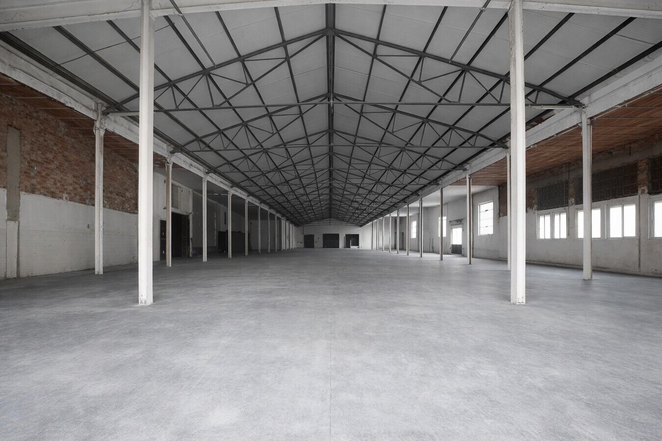 Reus, TAR 43205 - Unit 1 -  - Interior Photo - Image 2 of 11