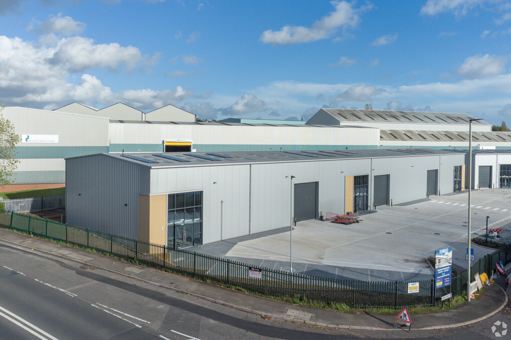 Peartree Ln, Dudley to rent Primary Photo- Image 1 of 7