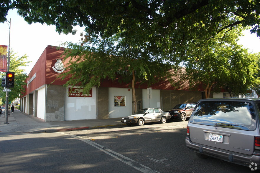 700 Broadway St, Chico, CA for rent - Primary Photo - Image 1 of 2