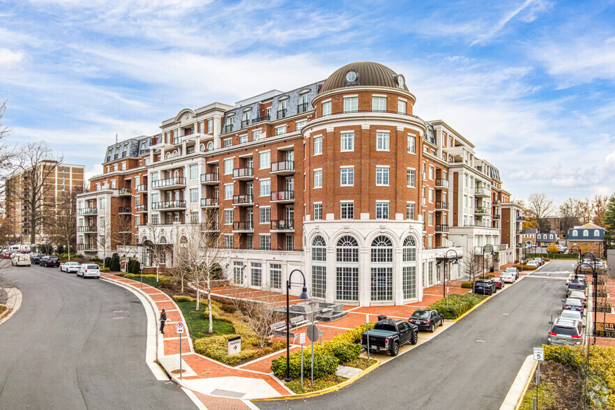 6900-6910 Fleetwood Rd, McLean, VA for sale - Building Photo - Image 1 of 1