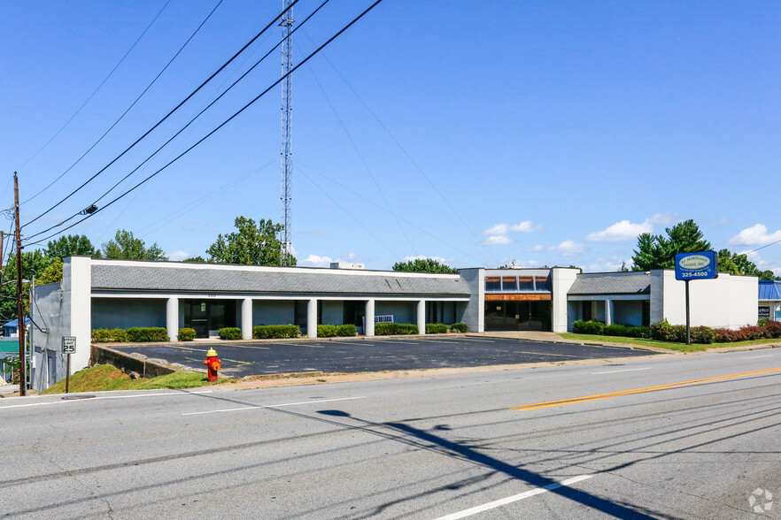 2025-2021 13th St, Ashland, KY for sale - Primary Photo - Image 1 of 1