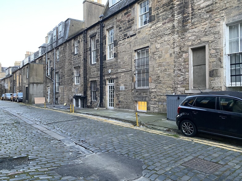 3 Hill St, Edinburgh to rent - Building Photo - Image 2 of 2