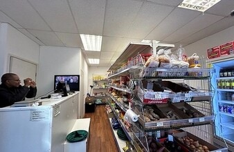 37 High St, Ryde for sale Interior Photo- Image 2 of 2