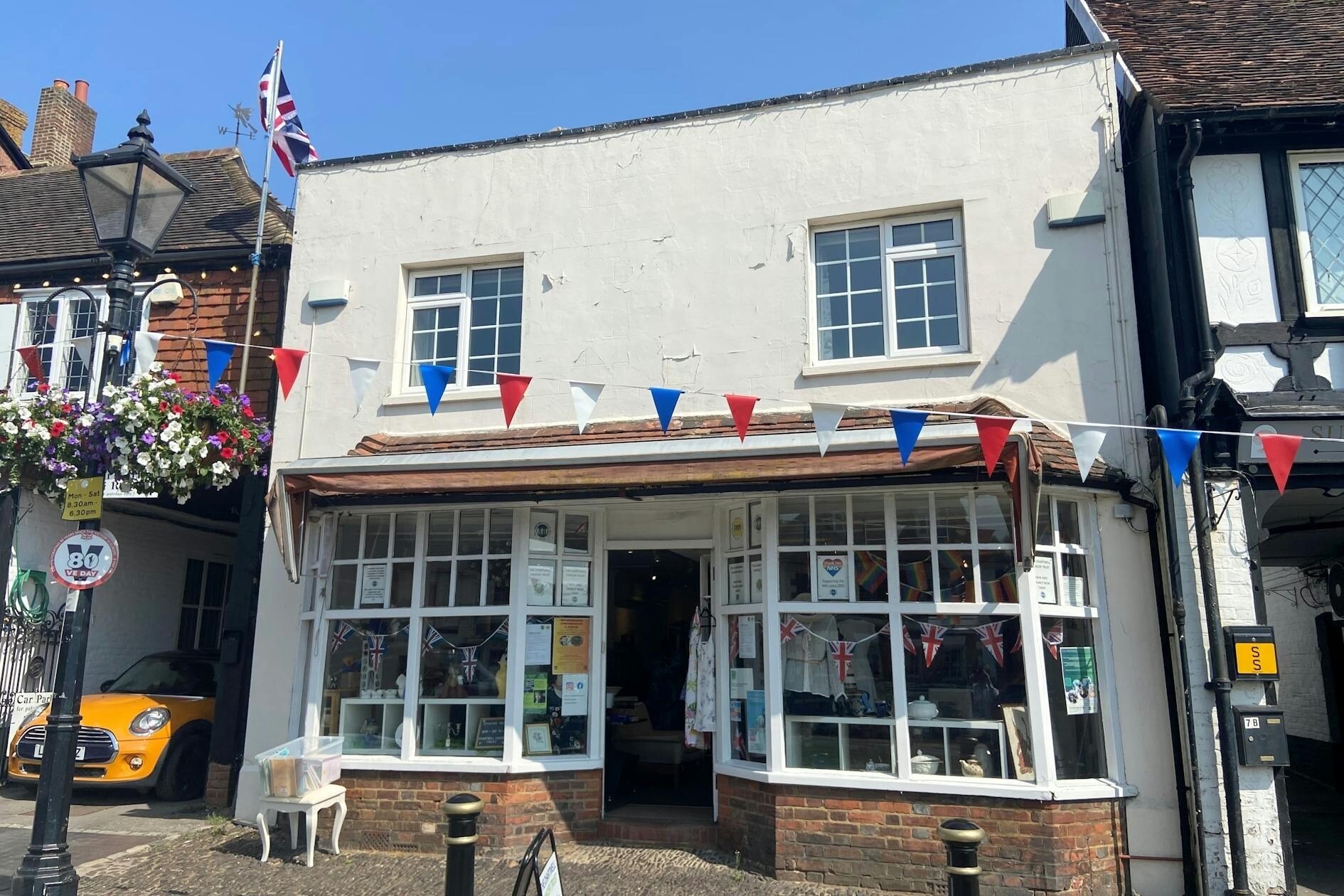 5 The Green, Westerham to rent Building Photo- Image 1 of 2