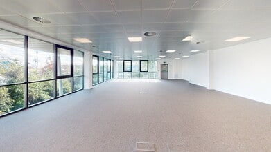 13 Gascoigne Rd, Barking to rent Matterport 3D Scan- Image 2 of 16