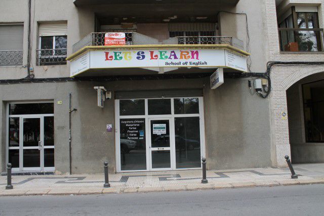 Retail in Tortosa, Tarragona to rent Interior Photo- Image 1 of 11