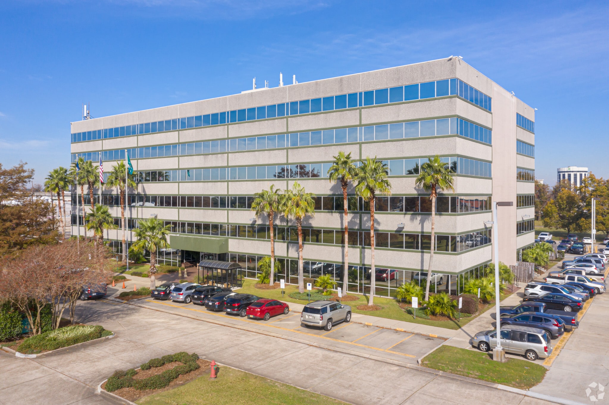 401 Whitney Ave, Gretna, LA to rent Primary Photo- Image 1 of 2