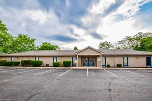 4960 Higbee Ave NW, Canton OH - Commercial Property