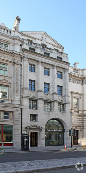 120 Pall Mall, London for rent - Building Photo - Image 1 of 9