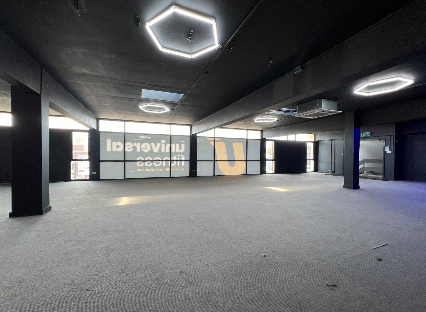 280 Victoria Rd, Stoke On Trent to rent Interior Photo- Image 1 of 2