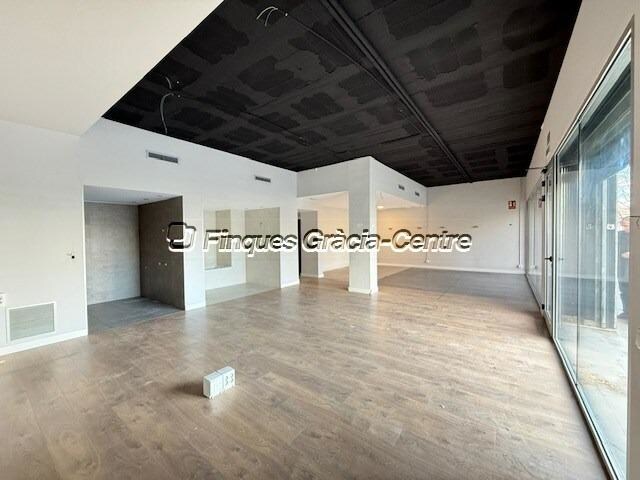 Retail in Barberà del Vallès, Barcelona to rent - Building Photo - Image 3 of 3